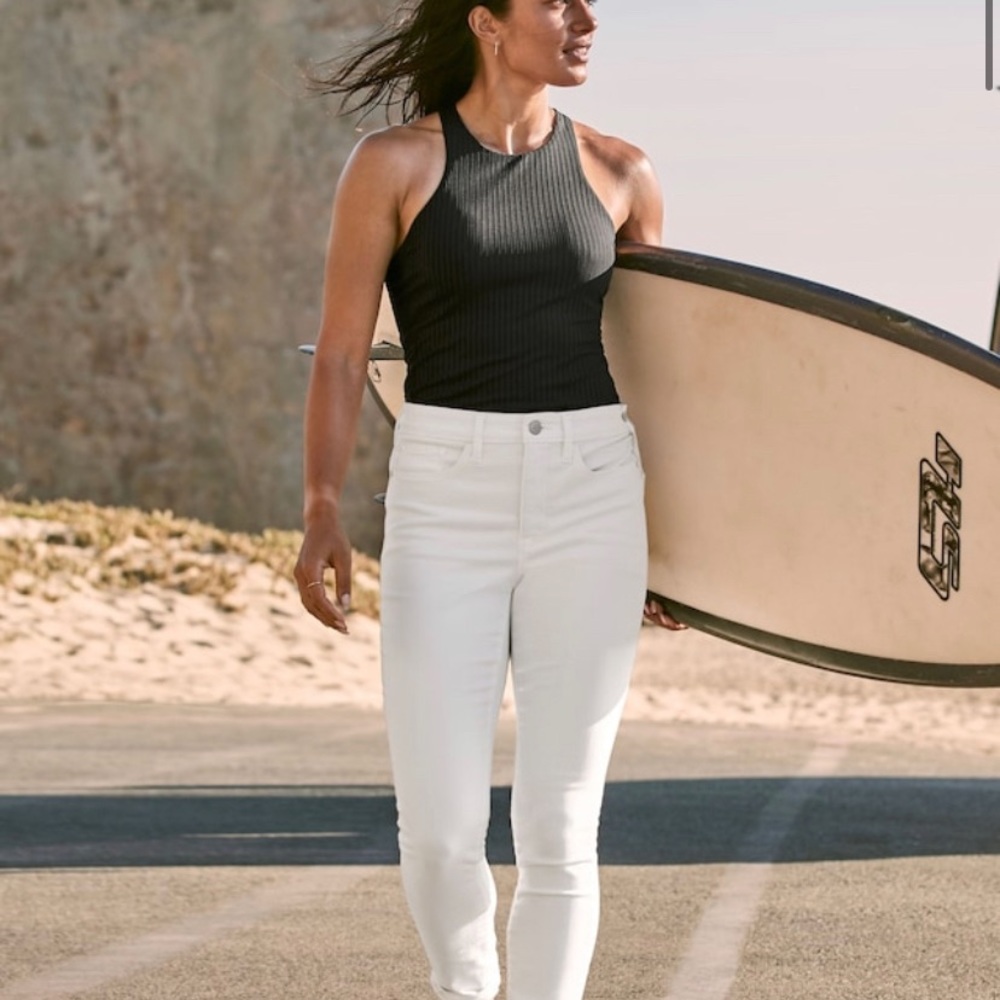 Athleta Sculptek Ultra Skinny Jean in White